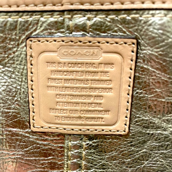Coach large wallet wristlet - Picture 3 of 4